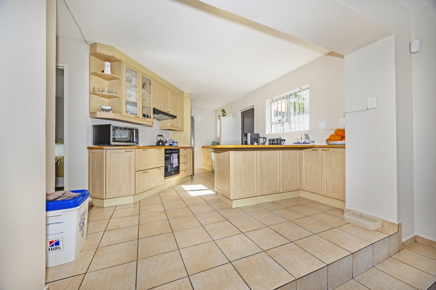 3 Bedroom Property for Sale in Door De Kraal Western Cape